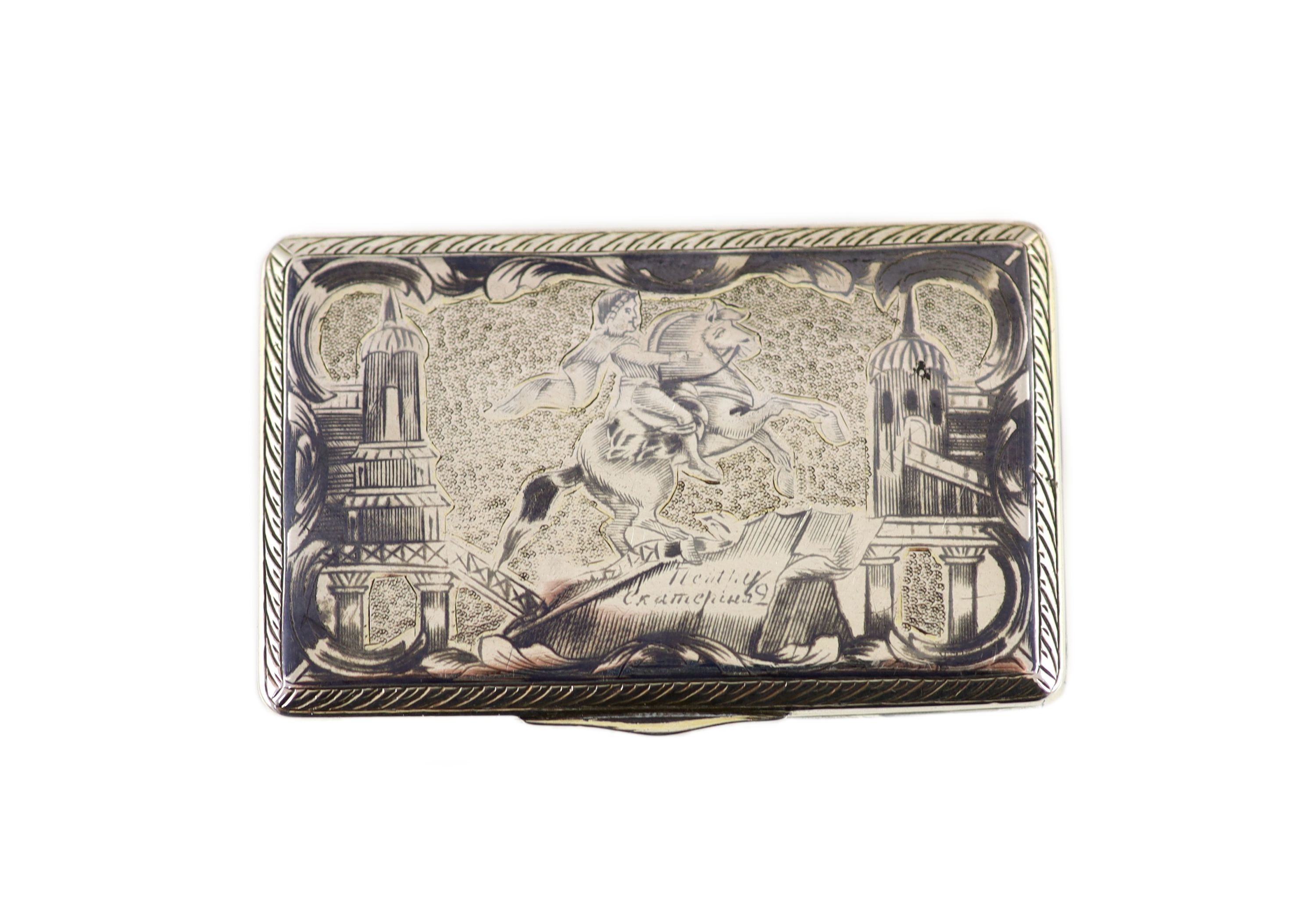 An early 19th century Russian 84 zolotnik parcel gilt silver and niello snuff box, assay master possibly Nicholai Brubovin,1830